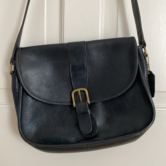 Coach Vintage Black Leather Saddle Bag - Picture 2 of 11